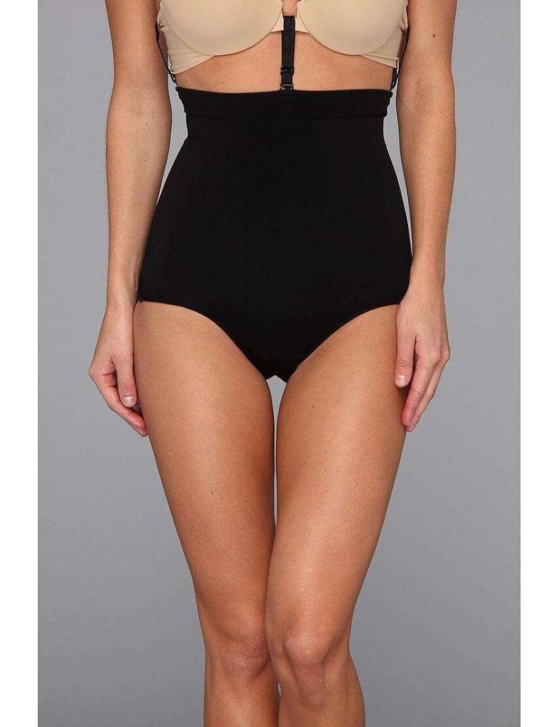 Spanx - Slim Cognito Shapeing Bodysuit